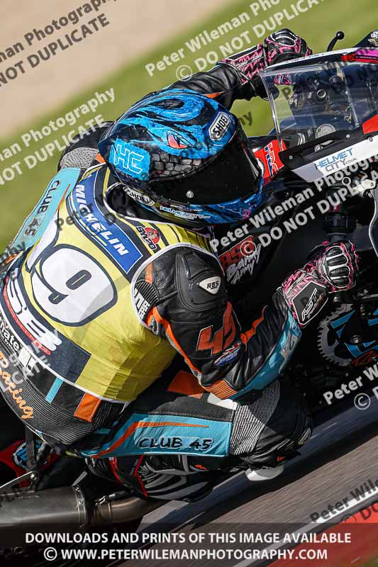 donington no limits trackday;donington park photographs;donington trackday photographs;no limits trackdays;peter wileman photography;trackday digital images;trackday photos